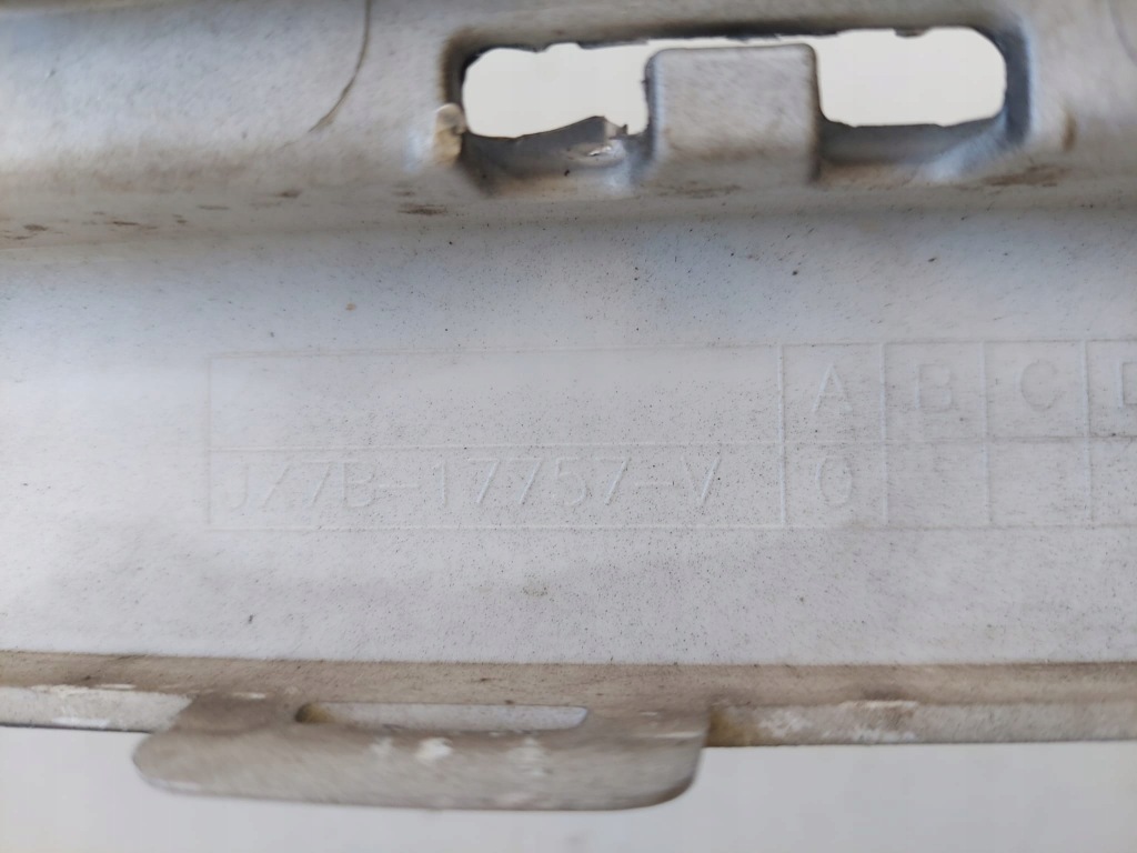 Ford focus mk2 vignale бампер перед jx7b-17757-v Недорого