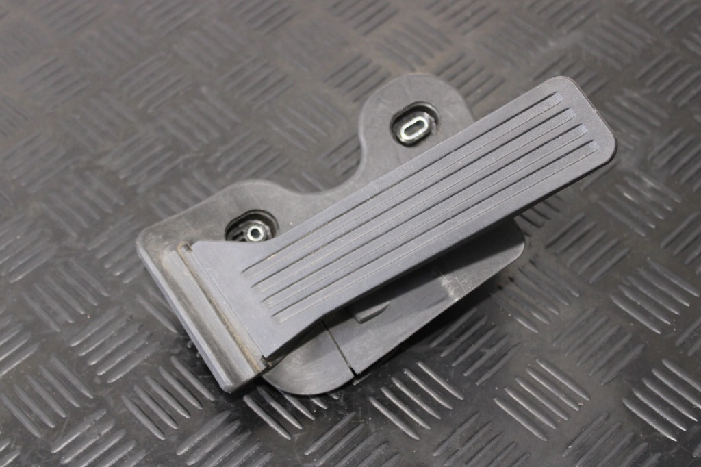 фото №1, Педаль газа mazda 6 gj ghk3-41600