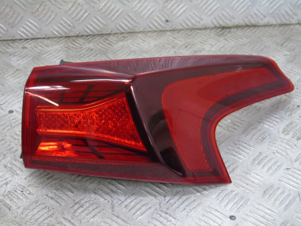 фото №1, Hyundai santa fe iv лампа задня правий