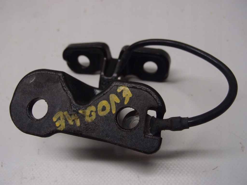 фото №2, Петля кришки багажника evoque ii k8d2-42900-ad