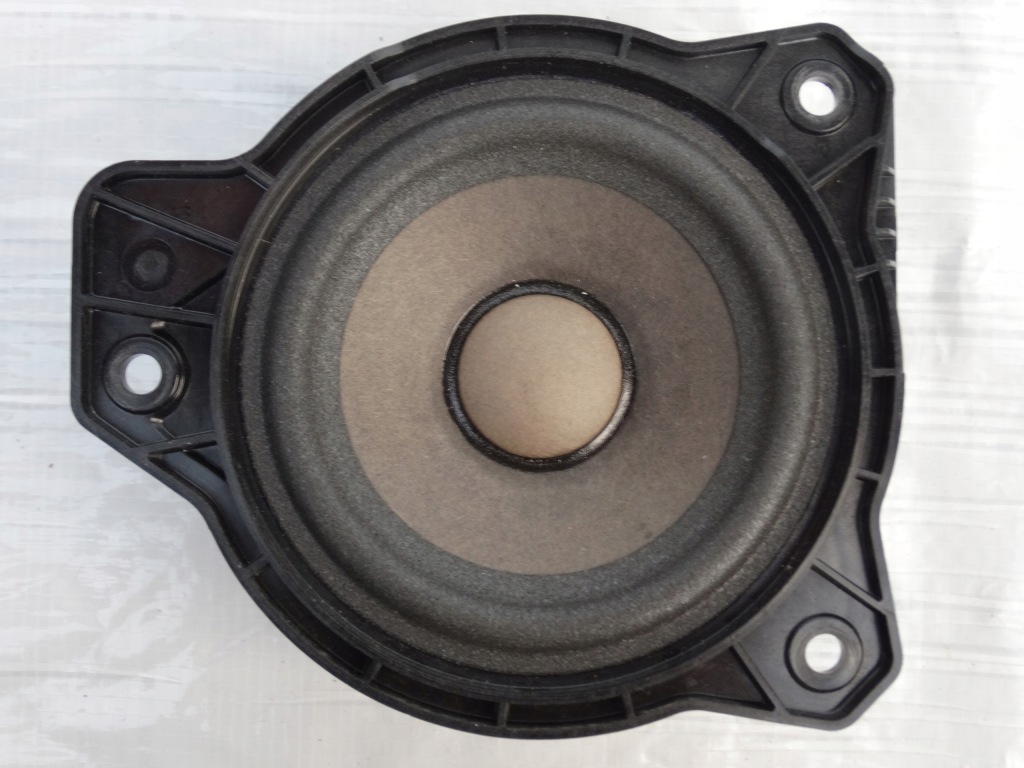 Купить 31456871 защита динамик консоли harman kardon volvo xc40