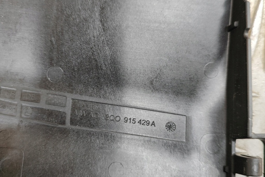 фото №9, Skoda scala блок dystrybucji живлення akumulatorowego 2q0937548d 1.5i