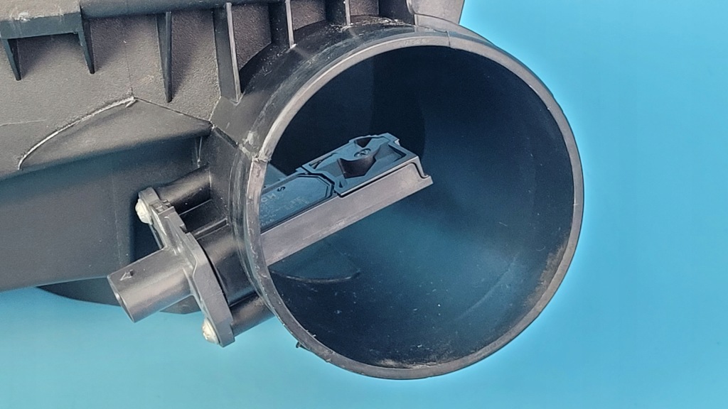 фото №8, Bmw 3' g20 330e 21r 2.0 корпус фільтра повітря витратомір 8580424