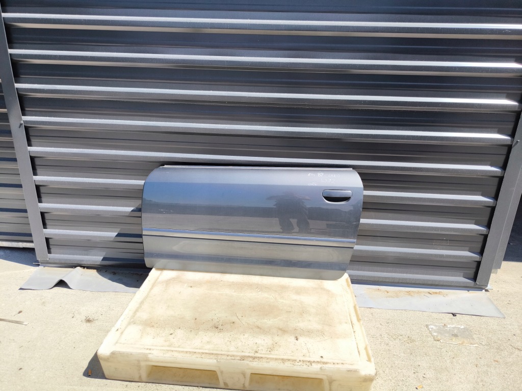 фото №1, Дверь левый перед audi a4 b7 cabrio lx7z оригинал !!!