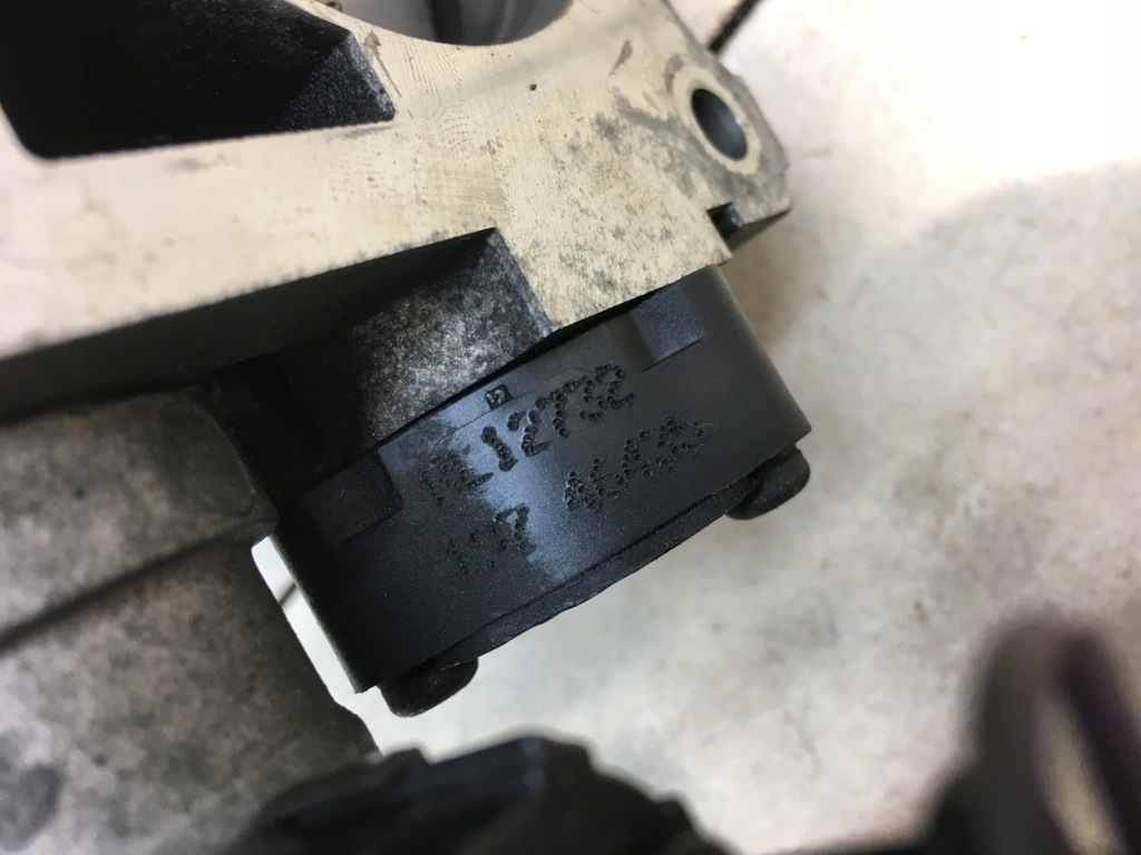 фото №5, Дроссельная заслонка chrysler pt cruiser 2.0 16v 04891442a