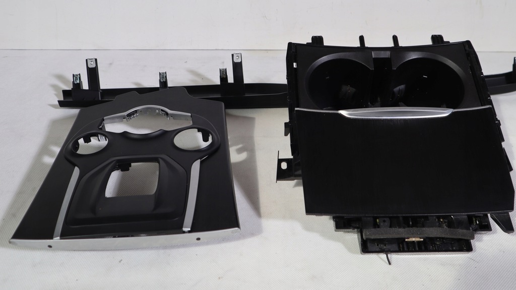 фото №9, Alfa romeo stelvio молдинг панелі dekor тунель 156127967