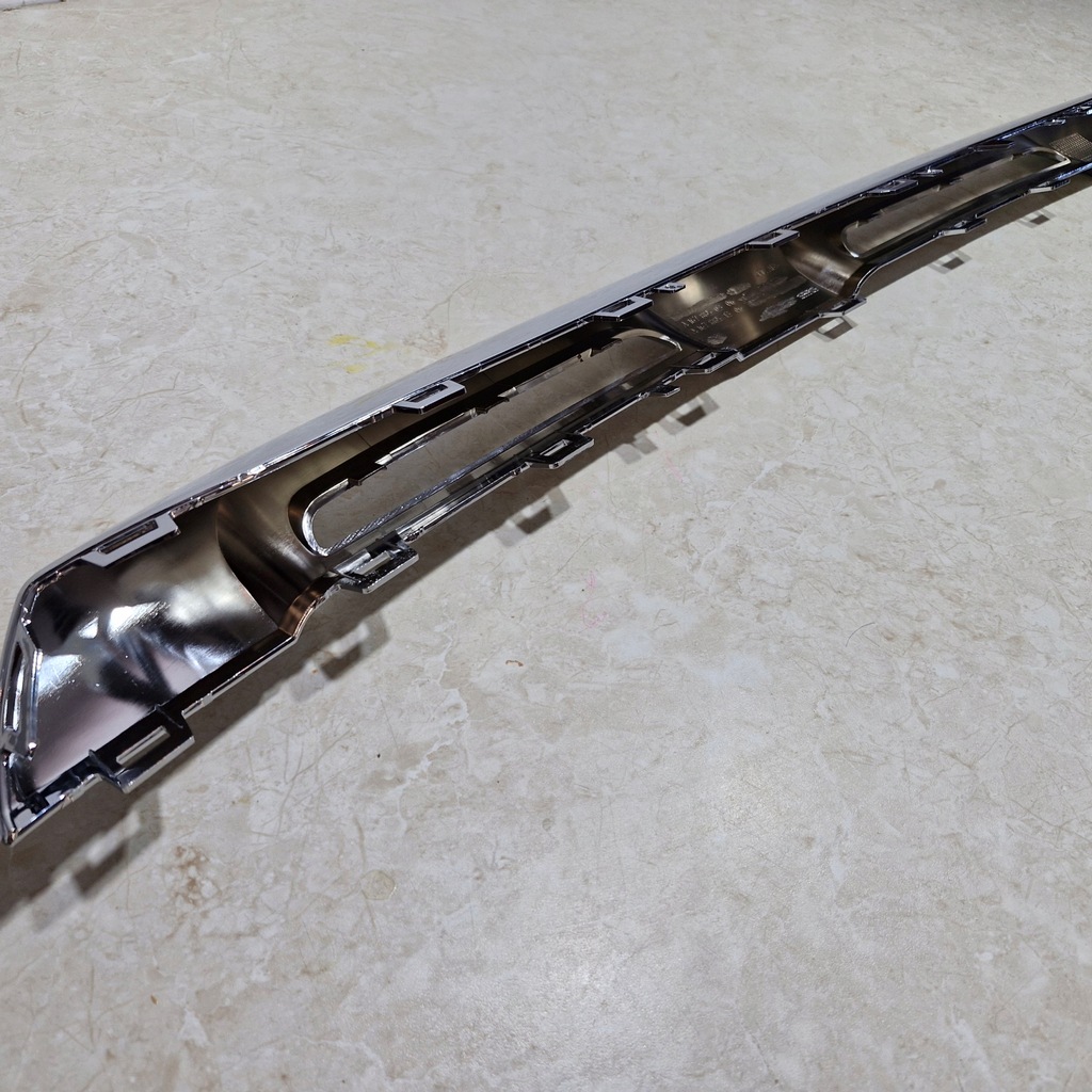 фото №11, Mercedes gls a1678850306 молдинг хром бампера перед