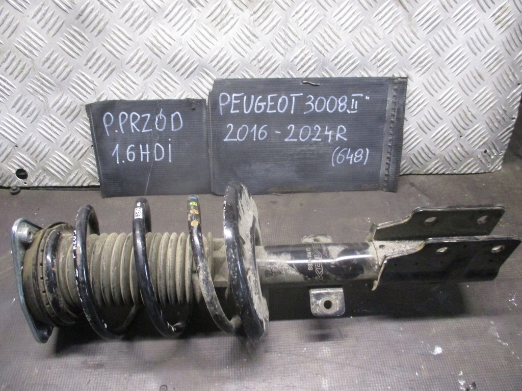 фото №1, Macperson правий перед peugeot 3008 ii 16-24 r.