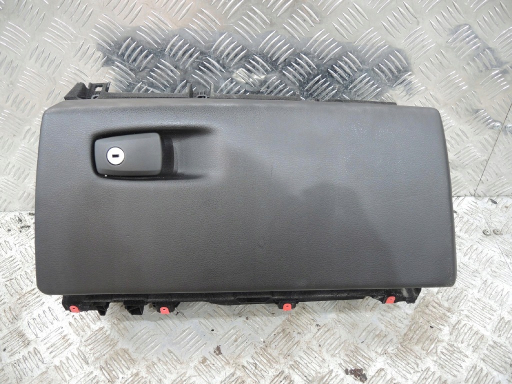 фото №1, Bmw x5 f15 m5.0d бардачок пассажира