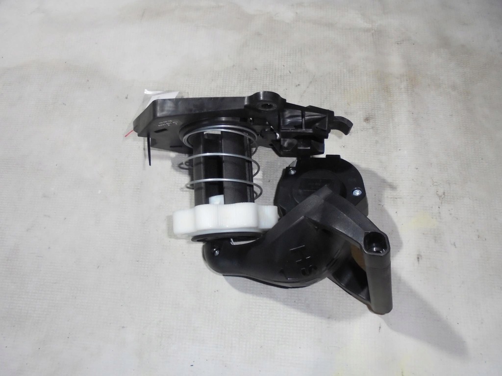 фото №2, Подъемник кронштейн колеса запасного renault clio iv lift 2018 0,9 tce хэтчбек