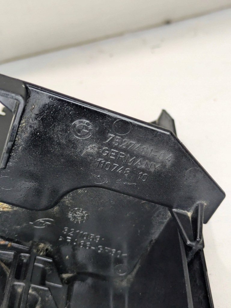 фото №10, Bmw 3 e90 e91 кронштейн / кронштейн радіатора 7527481-04