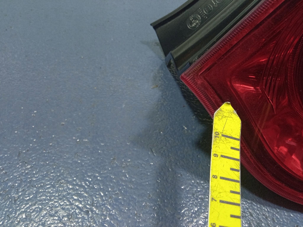 Alfa romeo giulietta лампа задний  правая наружная 0050513612 в Украине