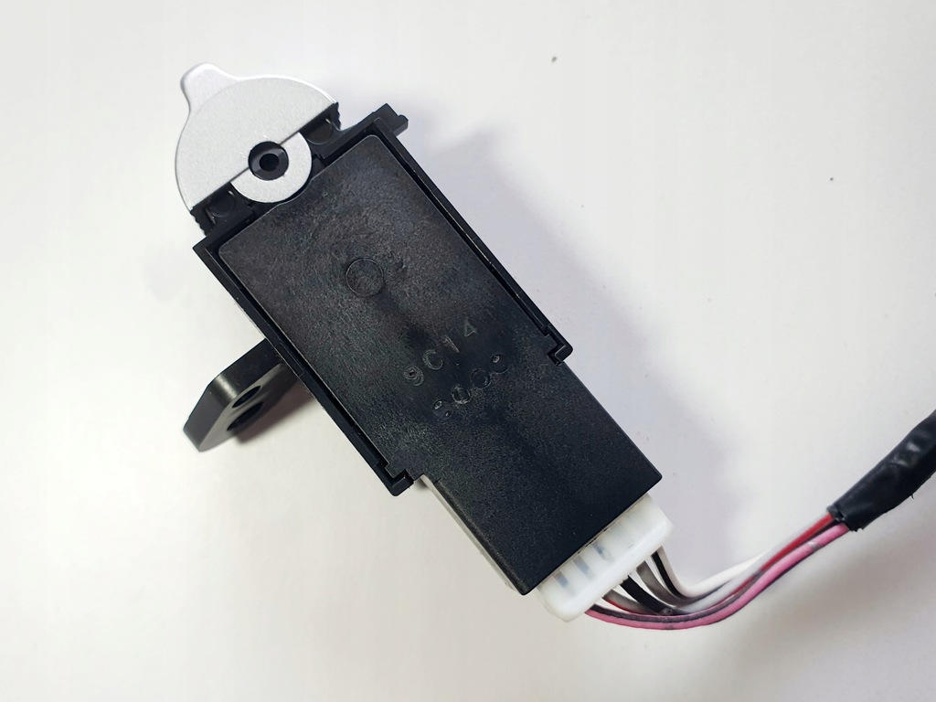 фото №10, Кнопка sport 4wd kpl mitsubishi outlander iii lift