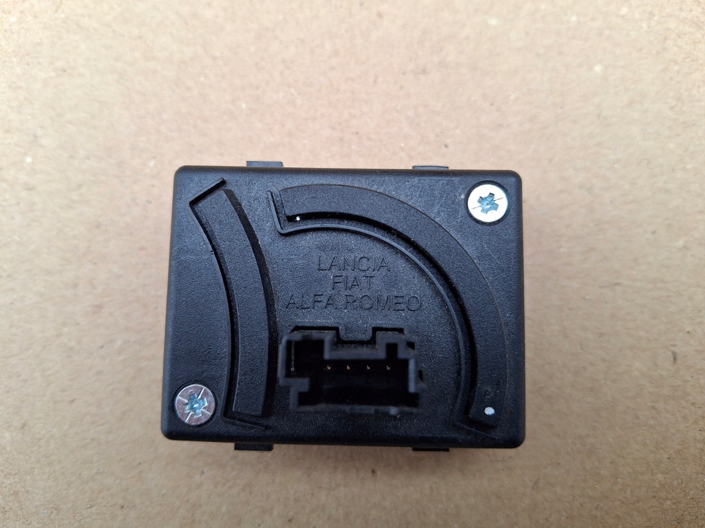 фото №5, Iveco daily датчик скло датчик сутінків дощу 504652048