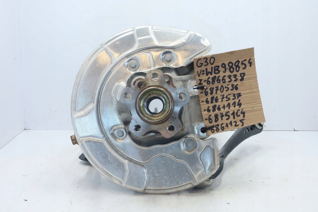 фото №1, Поворотный кулак рычаг правая правый задняя bmw g30 6866338