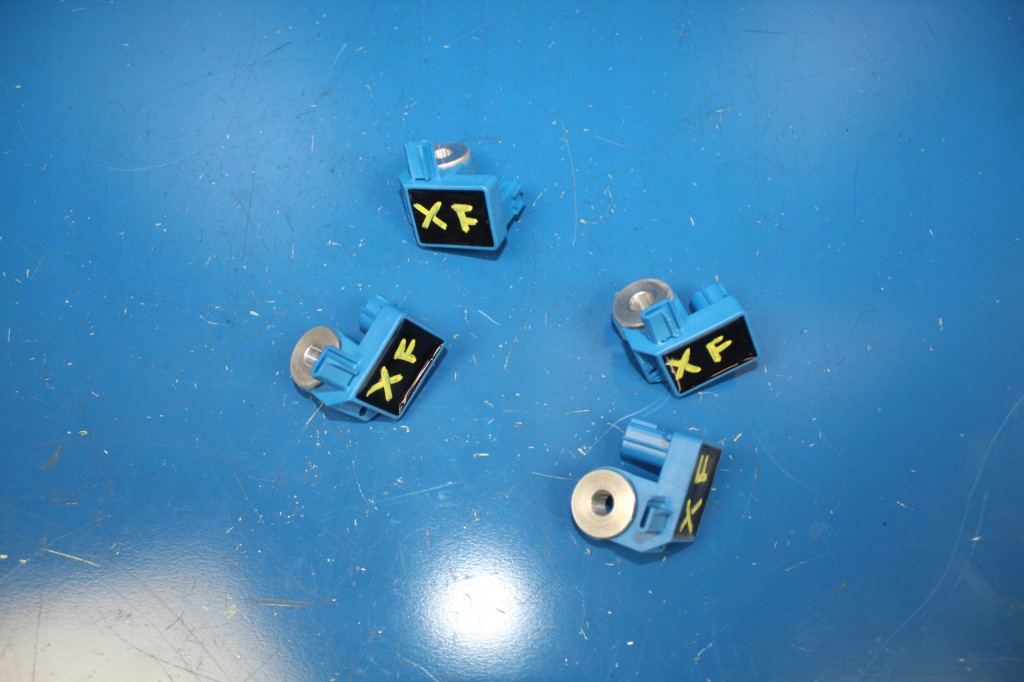 фото №1, Jaguar xf i датчик удара