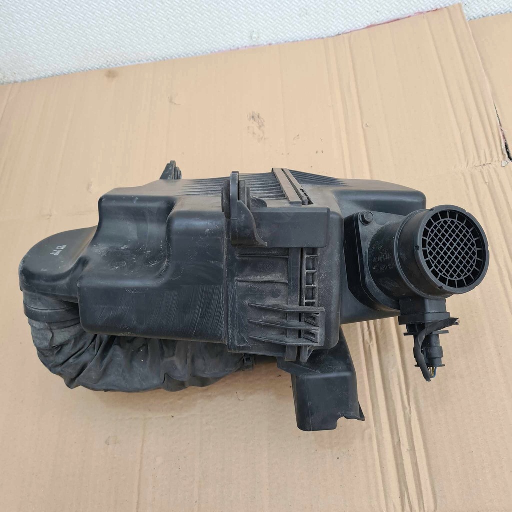 фото №6, Kia оригинальный номер 28110-1p200 корпус фильтра воздуха