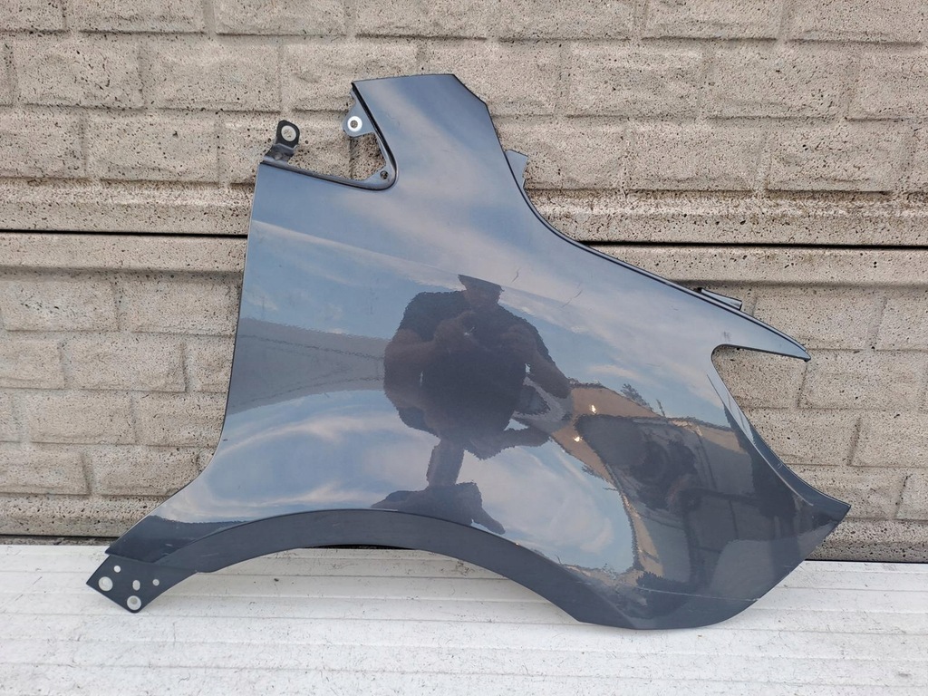 фото №1, Mercedes sprinter 907 910 2018-2023 крыло правый оригинал