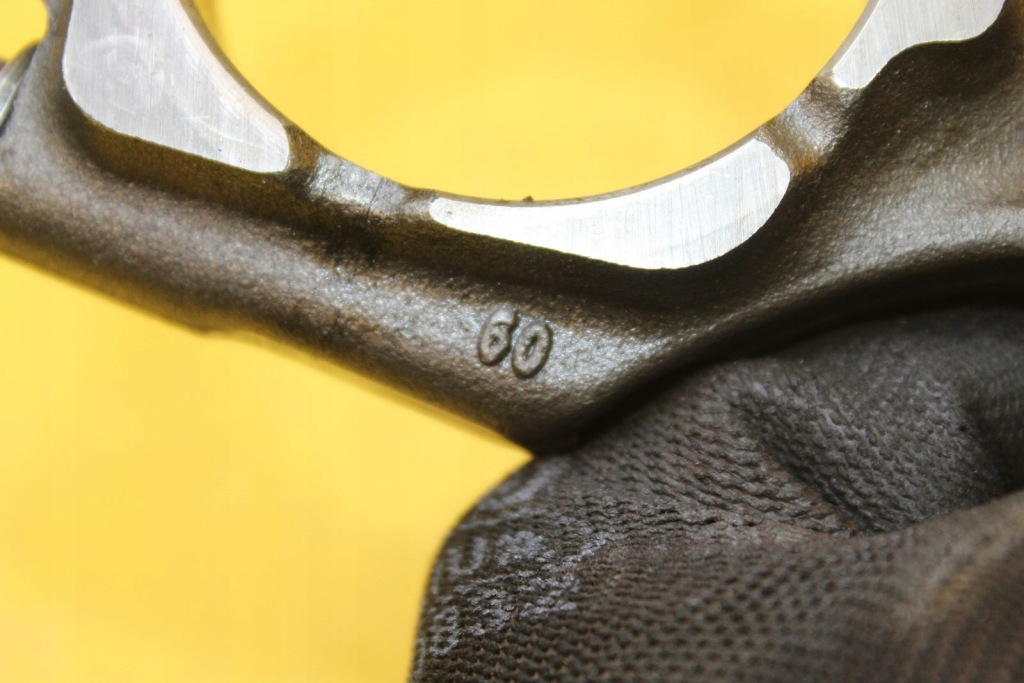 Поршень шатун шатун 664 z19dth vectra c 1.9cdti Киев