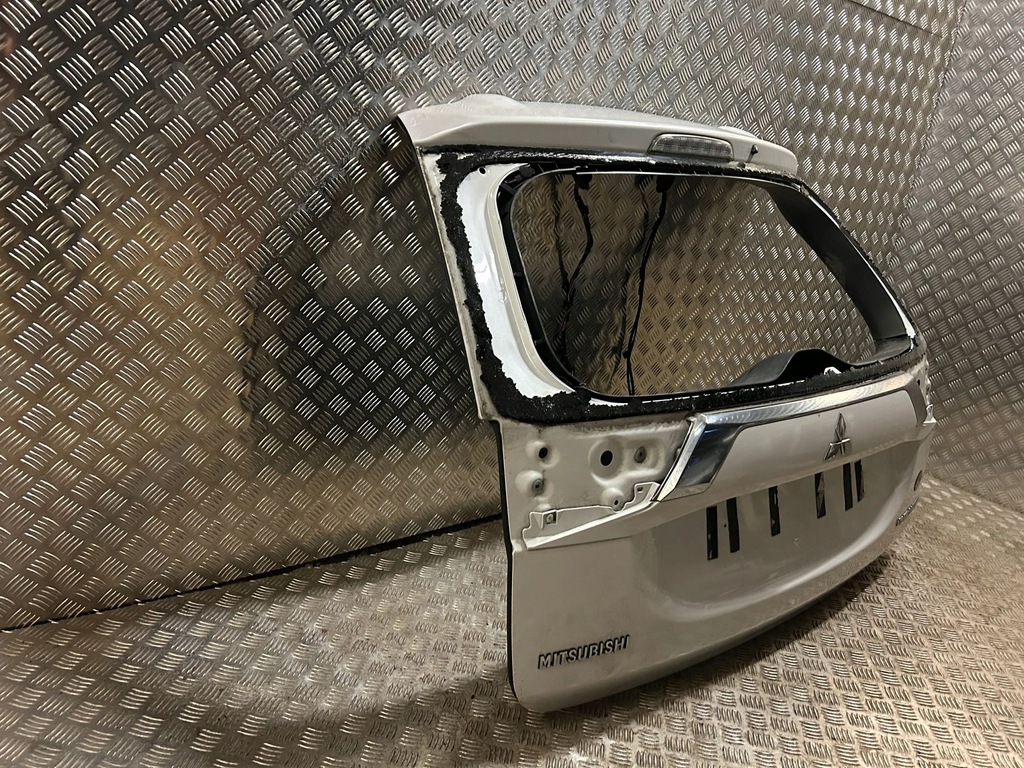 фото №6, Mitsubishi outlander 2018 задня кришка багажника багажника