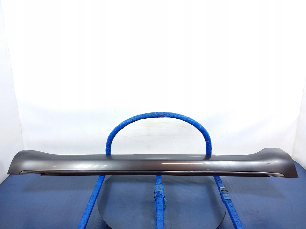 фото №1, Jeep grand cherokee wk2 молдинг порог правая