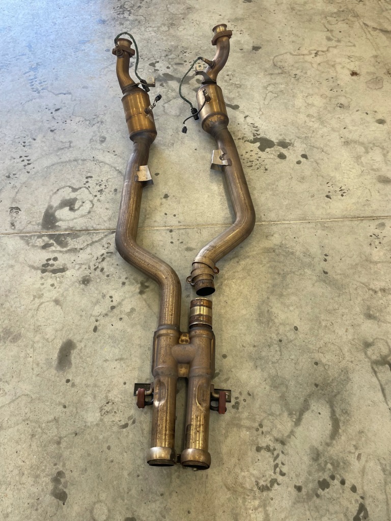 Купити Каталізатор mercedes w221 s63 amg m157 комплект