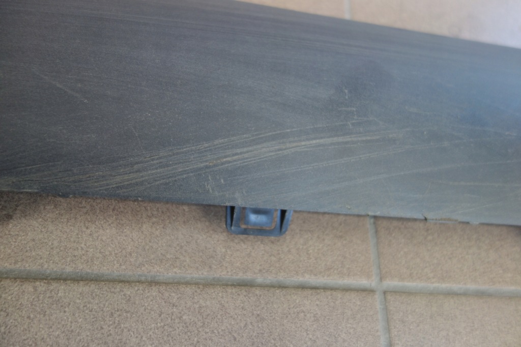 Tesla model y оригинальная молдинг порог правая 1497744-00-d Оригинал