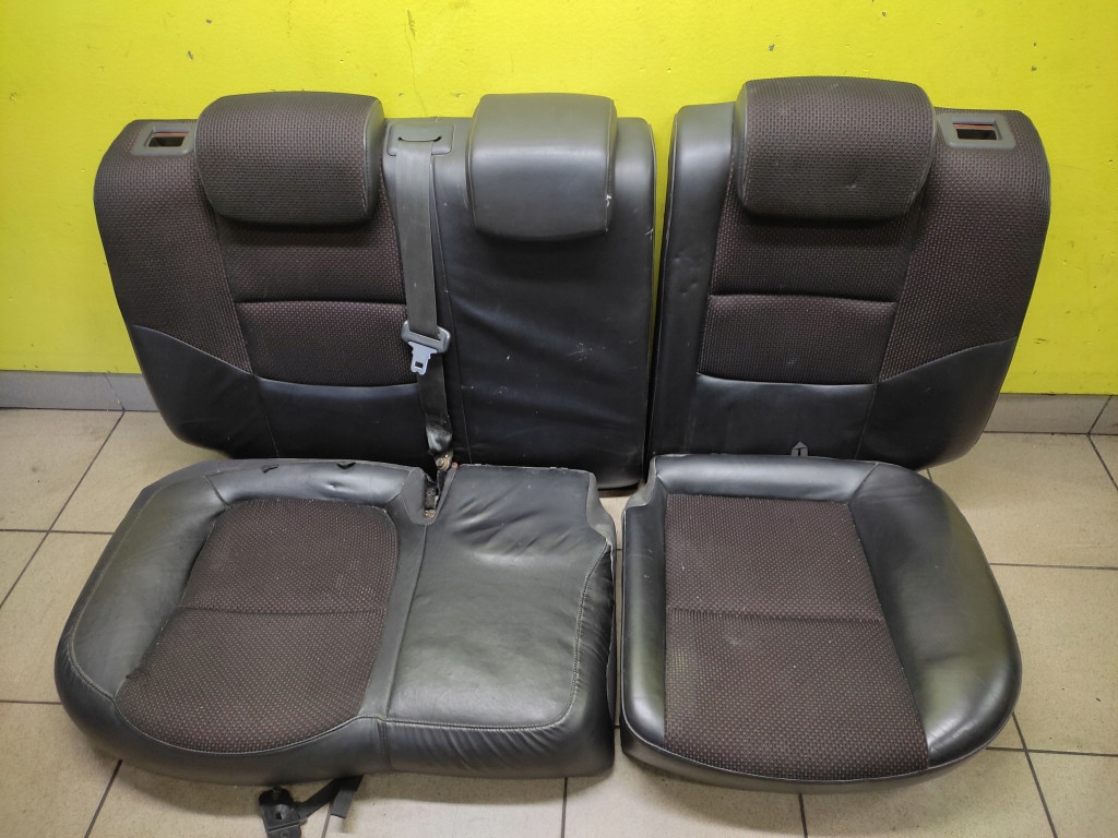 фото №12, Hyundai i30 комплект сидений перед