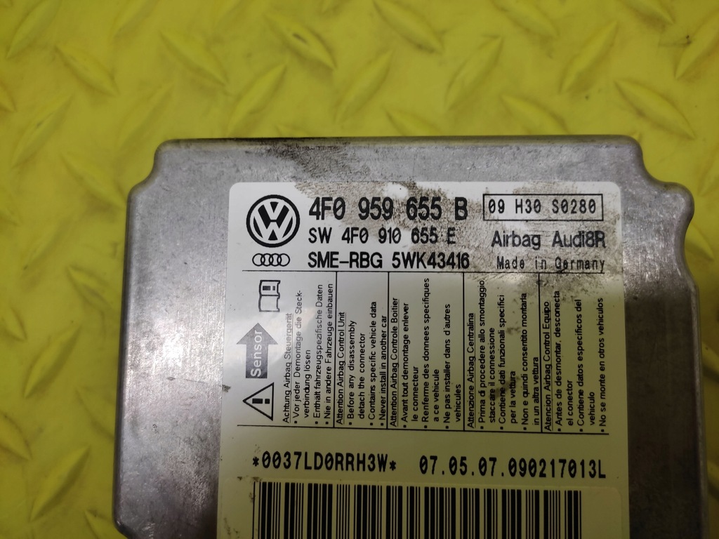 фото №4, Audi a6 c6 датчик air bag 4f0959655b