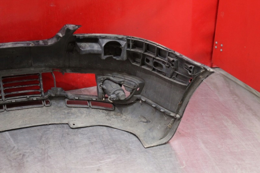 фото №9, Бампер перед передний чёрный vw passat b5 lift 00-05