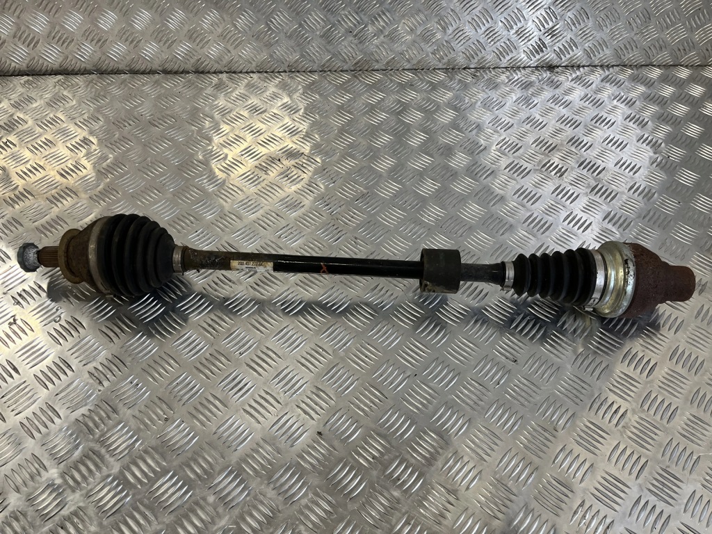 фото №1, Приводной вал перед правая skoda kamiq 19- 1.5 tsi 2q0407272ce