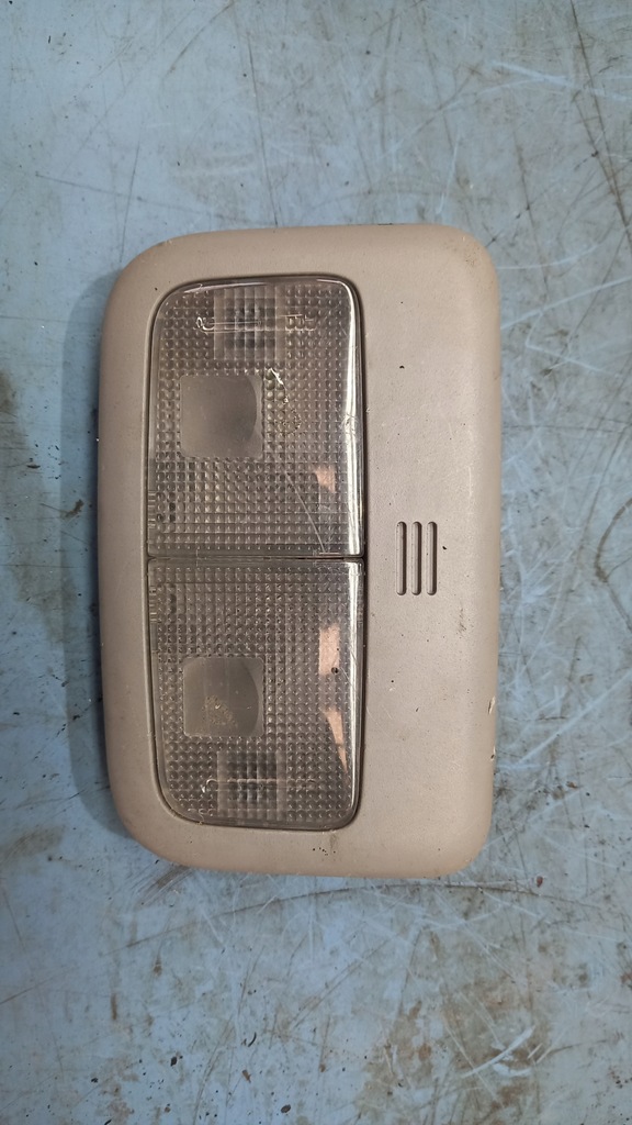 фото №1, Лампа освещение салона toyota yaris ii 05-11