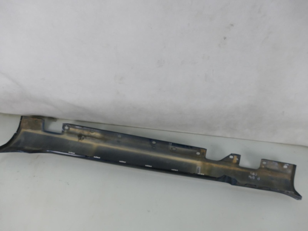 фото №10, Mercedes slk r171 молдинг поріг права накладка поріг c950