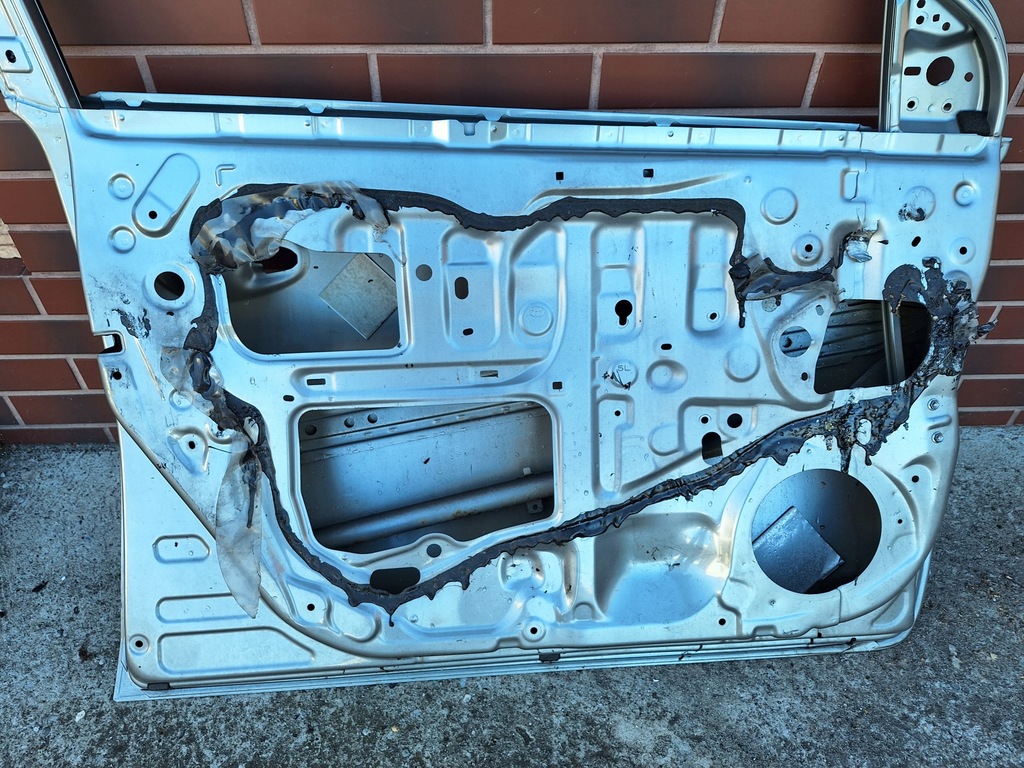 фото №8, Toyota auris ii дверь перед левая