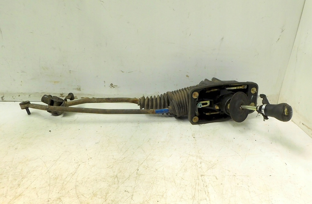 фото №7, Audi a4 b6 3.0 v6 2002r вибірник домкрат передач 8e0711271