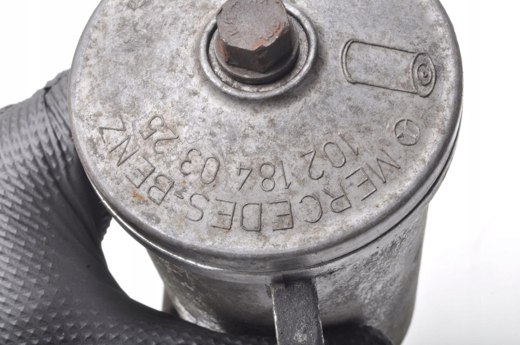 фото №6, Mercedes w123 2.3 основа корпус фільтра оливи 1021840325