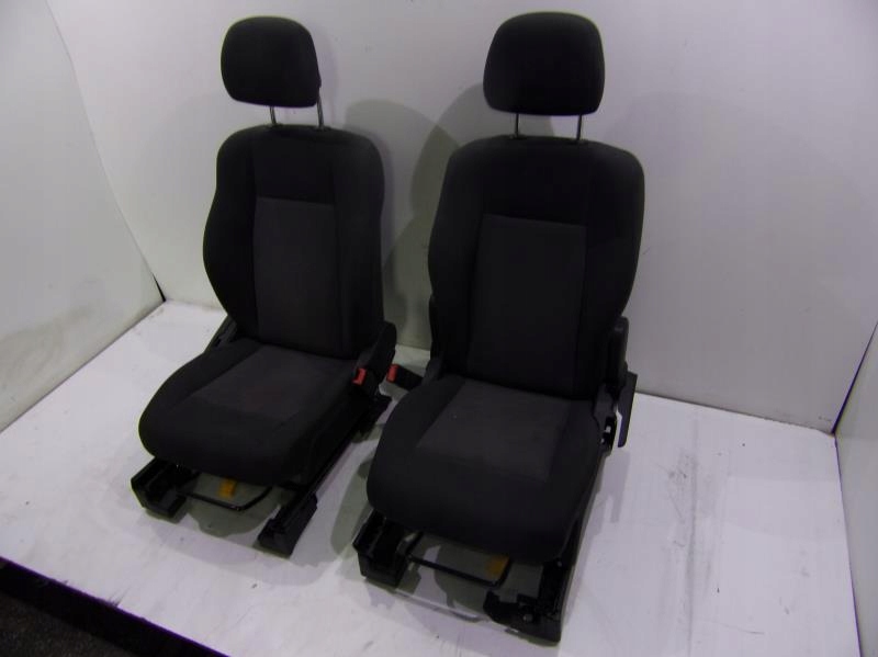 фото №3, Сиденья перед заднее сиденье середина jeep compass lift 11r