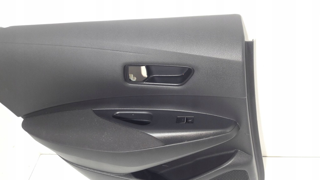 фото №8, Toyota corolla e21 обшивка двері задній лівий kombi 67614-02700 et64