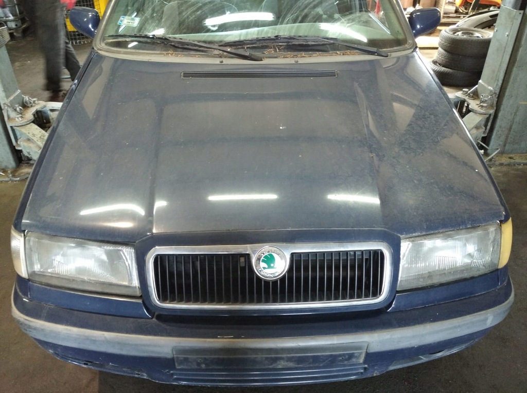 фото №10, Skoda felicia felicja lift 98- капот крышка двигателя 4710 k4 / f5c