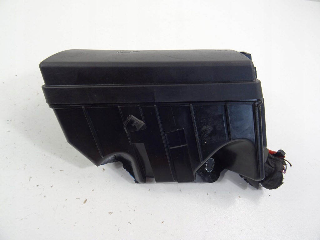 фото №12, T-roc коробка предохранителей 5q090736g