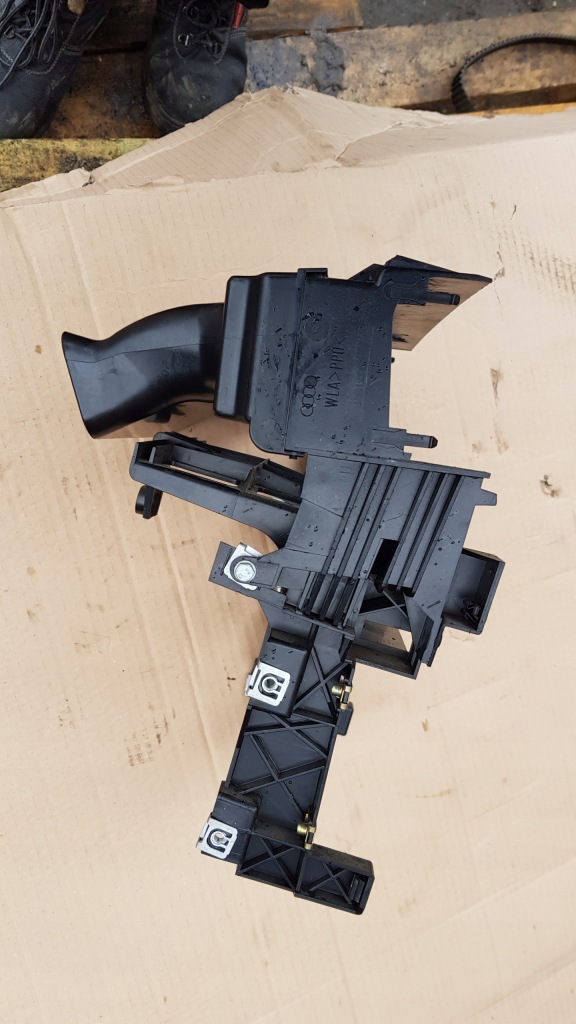 фото №5, Audi a8 d2 рамка радио каркас 1 din