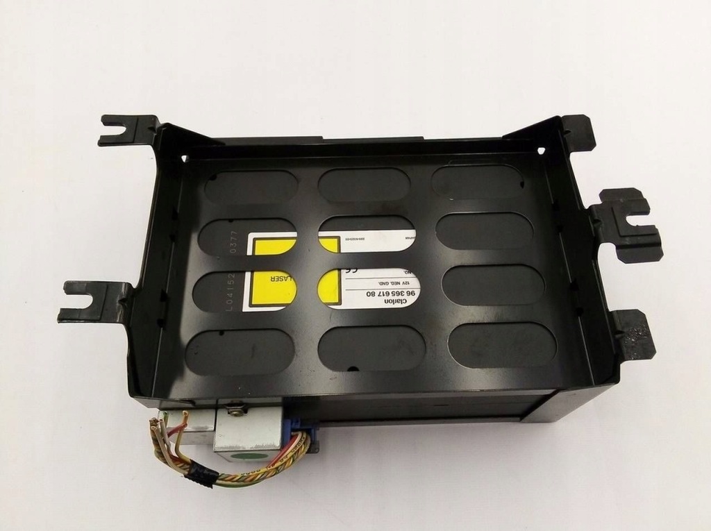 фото №6, Peugeot 607 2001 9636561780 чейнджер cd/dvd середина