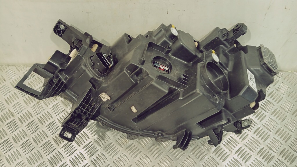 фото №14, Лампа перед vw id.4 id4 11b 20-25 11b941006b full led оригинал europa правая