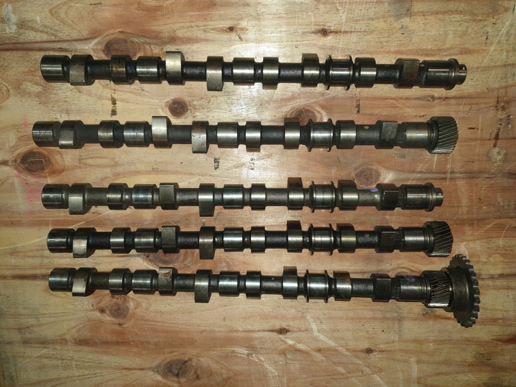 Купити Вал розподільного валу впускний  випускний mascott 3.0 zd30 movano master patrol