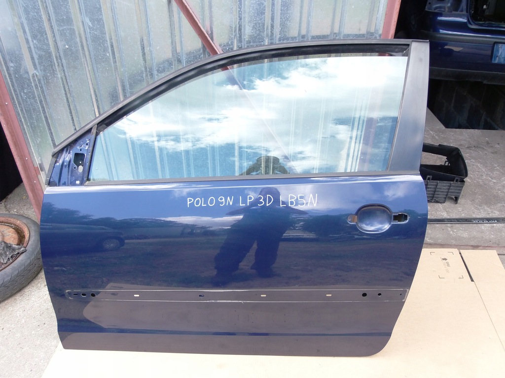 фото №1, Дверь стекло левая lb5n vw polo 9n iv 3 дверь