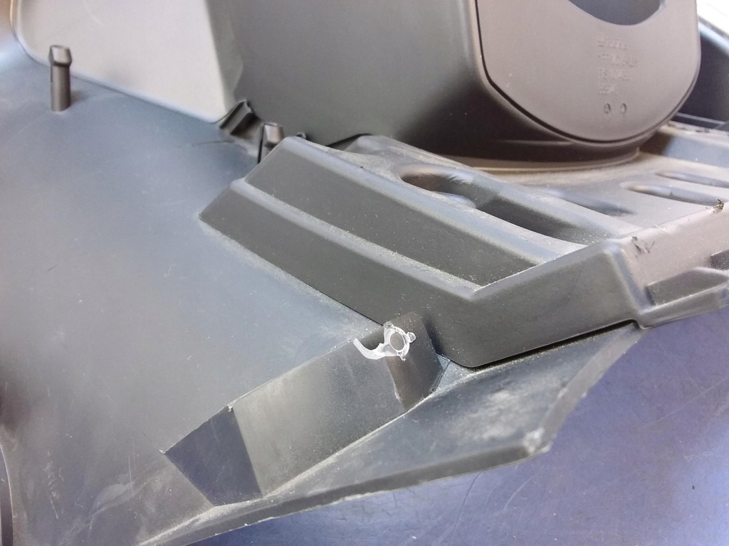 фото №5, Opel insignia a корпус pod кермо бардачок