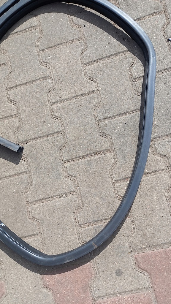 фото №4, Прокладка ліва задня chrysler sebring 06r sedan