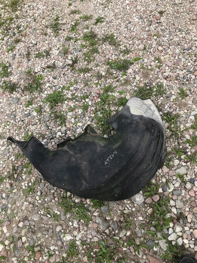 фото №1, Mercedes e klasa w212 подкрылок задняя задние левая