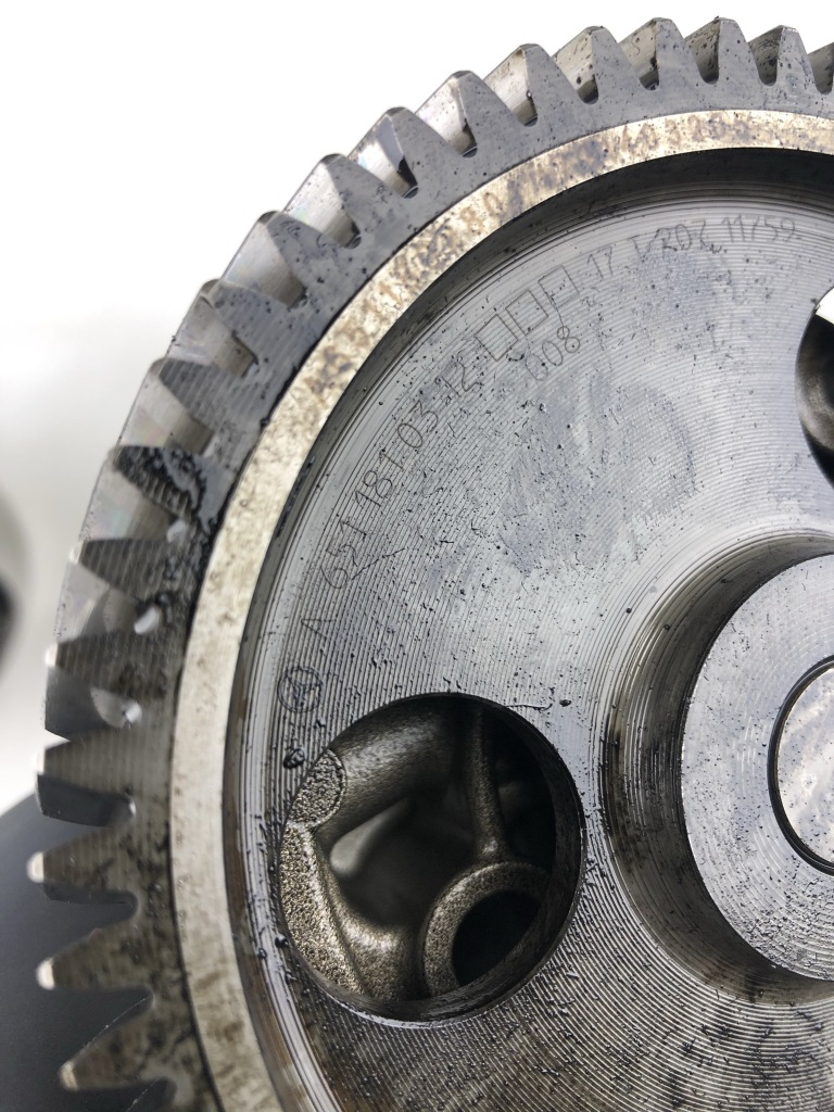 фото №3, Насос масла mercedes sprinter 906 vito 2.2cdi