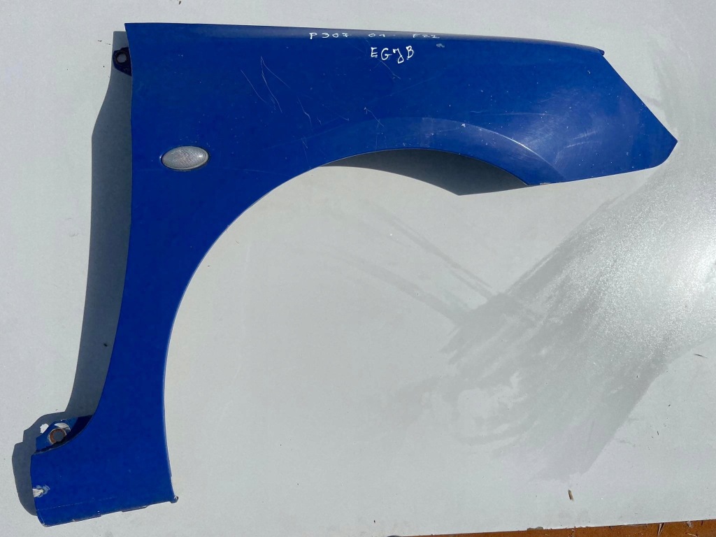 фото №1, Крила правий передній peugeot 307 01-05 egjb